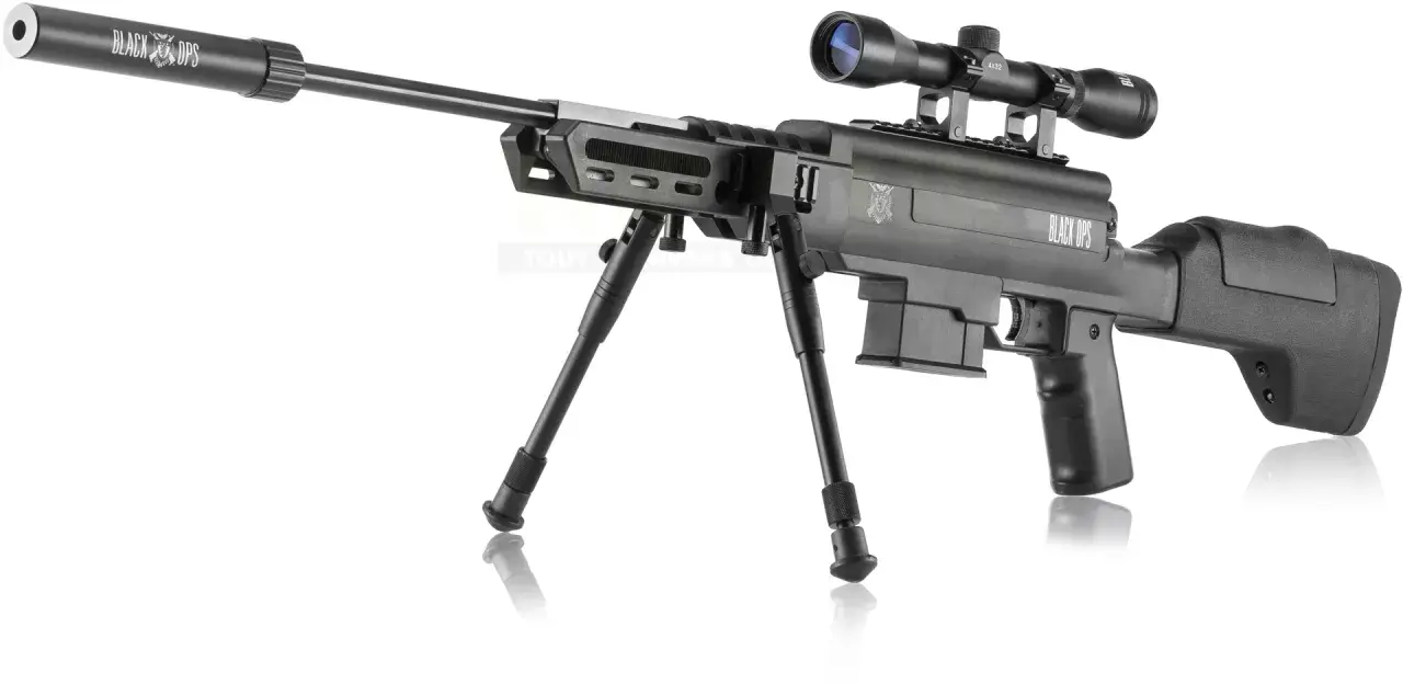 Fusil tactique noir "Black Ops" avec lunette, bipied et silencieux. Idéal pour le tir de précision, mais attention au nombre de joules autorisé.